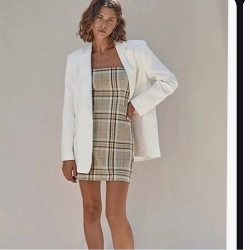 Aritzia NEW Wilfred New Classic Mini Dress - New Women tan and blue 
Size 10